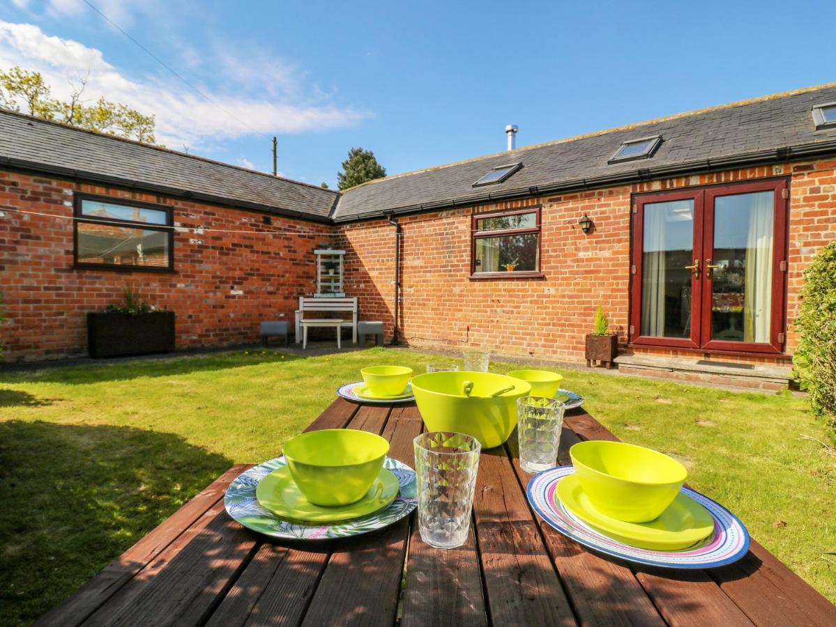 Holiday home 1 Pines Farm *